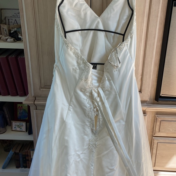 Alfred Angelo wedding gown ivory sz 20/22 euc - Picture 4 of 9